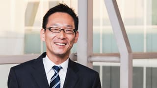 自律型組織に向けて、事業部長にリーダーシップの点検と促進を