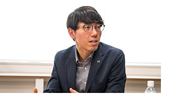 井形様インタビューの様子