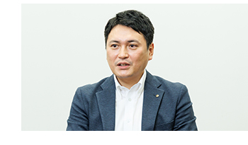 「自律的に動ける組織文化に変えたい」という社長の強い想いがある