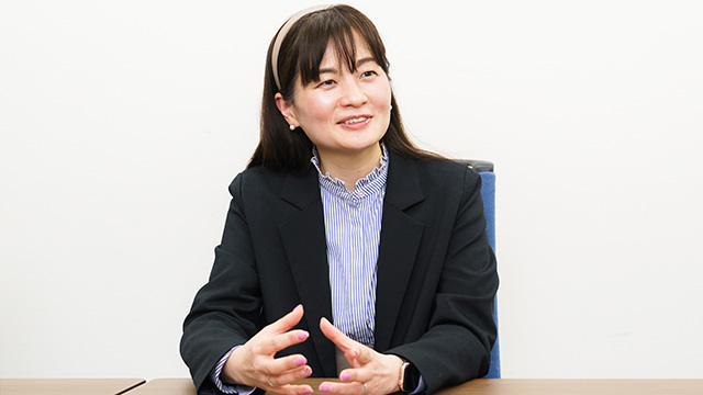 マネジャーがメンバーの「成長や協働に目を向ける」ようになり、各階層の「横のつながり」が深まった