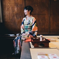 矢島 里佳氏