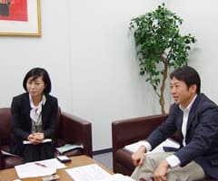 受け止めるトレーナーの役割、送り出す企業の役割