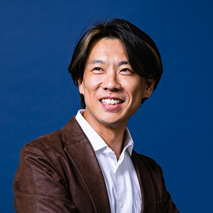 佐久間 隆介氏