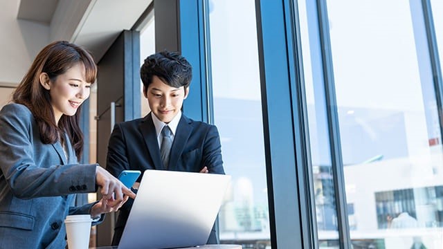 職場の対人関係のイメージ画像