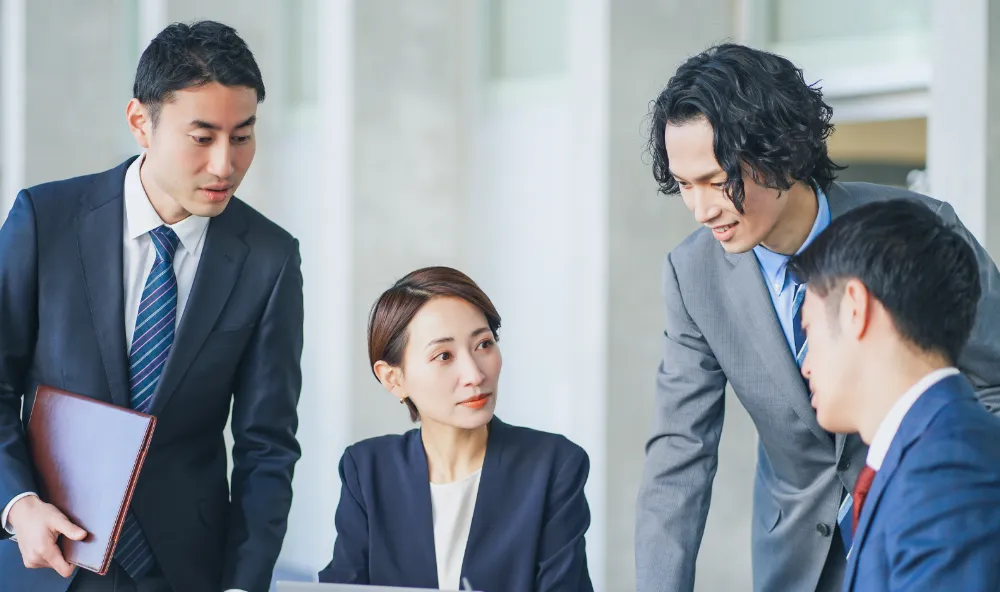 中堅社員研修イメージ写真