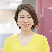 荒井理江の顔写真
