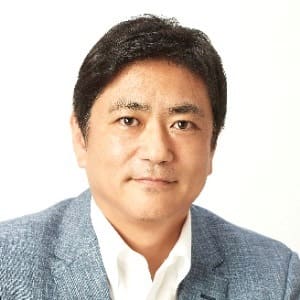 講師