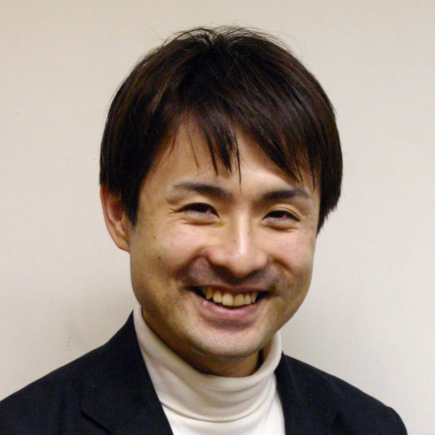 講師