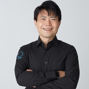 講師