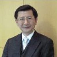 講師