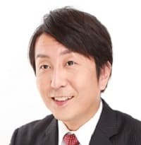 講師